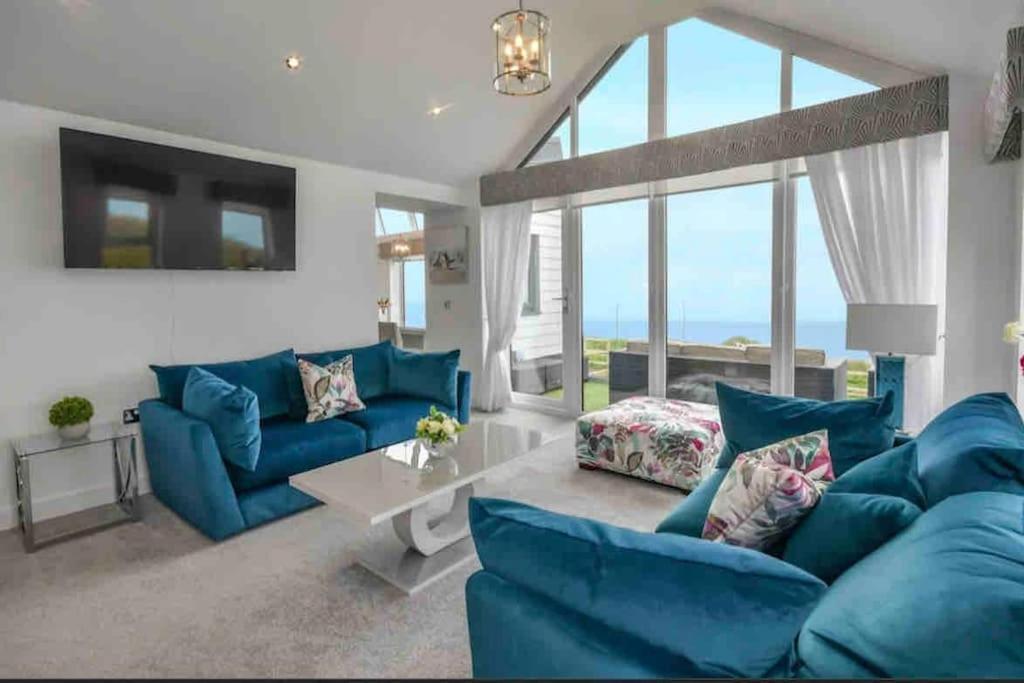 Signal House - A Stunning Beach House - 2020 Build แอมเบิล ภายนอก รูปภาพ