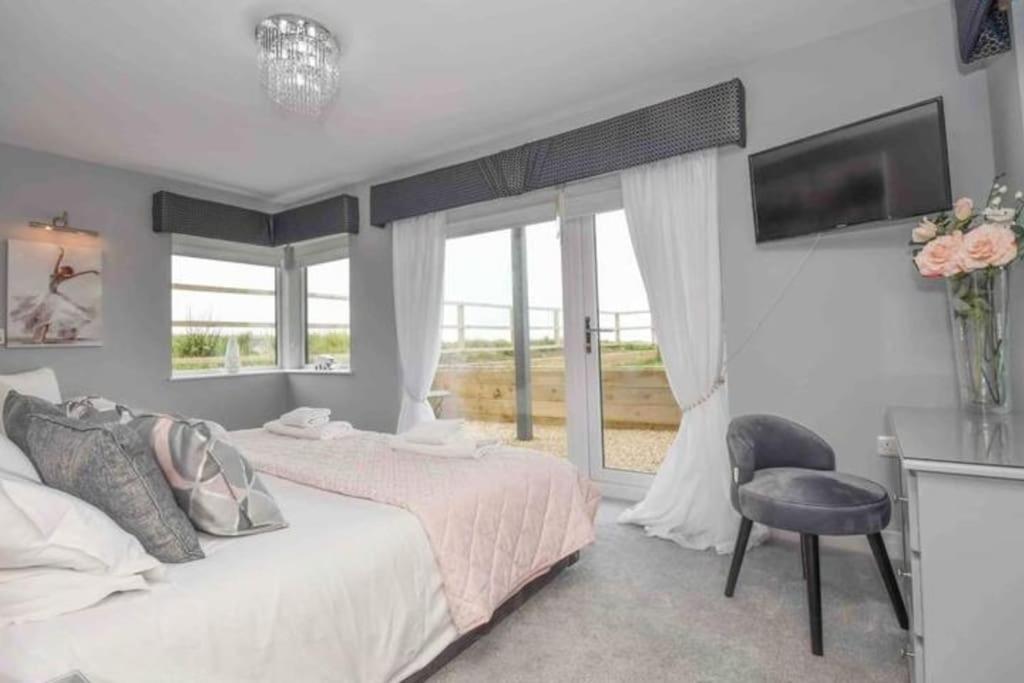 Signal House - A Stunning Beach House - 2020 Build แอมเบิล ภายนอก รูปภาพ