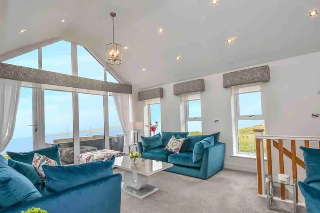 Signal House - A Stunning Beach House - 2020 Build แอมเบิล ภายนอก รูปภาพ